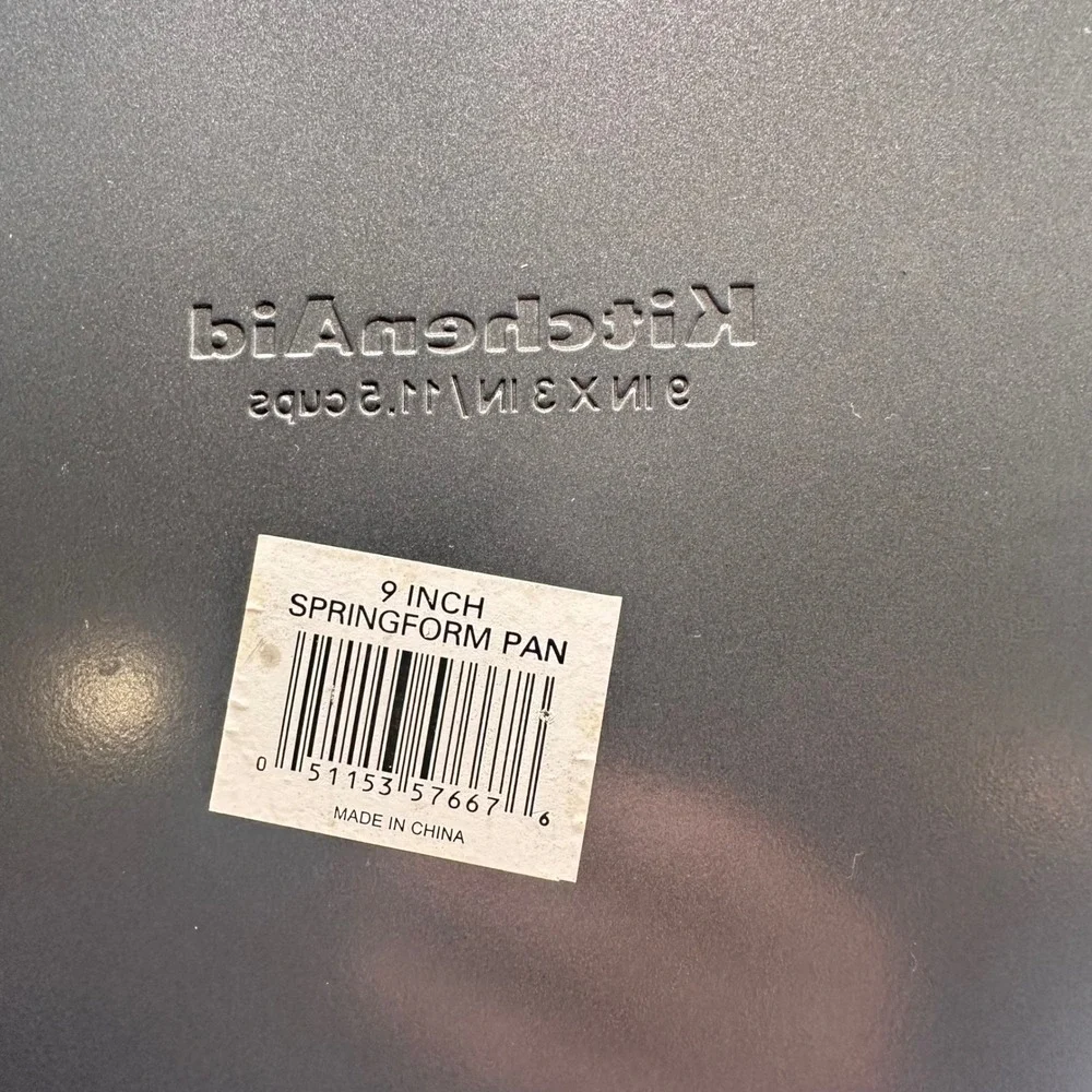 NEW KitchenAid 9x3 Inch Nonstick Springform Pan Gray Steel Cheesecake 11.5 Cup
